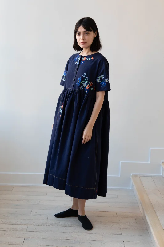 Laïte | Celeste Dress in Tuberose Garden Crew Neckline Sporty