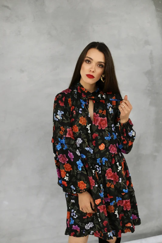 Amber Dress Tunics Solid Classic