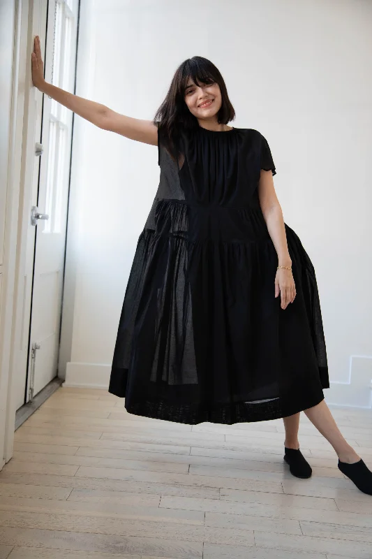 École De Curiosités | Rachael Dress in Black Tunics Favorite customer
