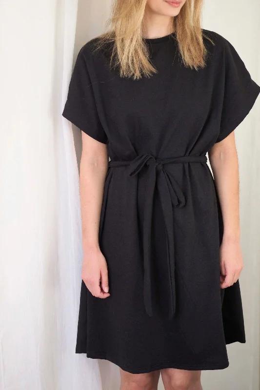 Mieluisa Dress Black Tunics Fashionable chic