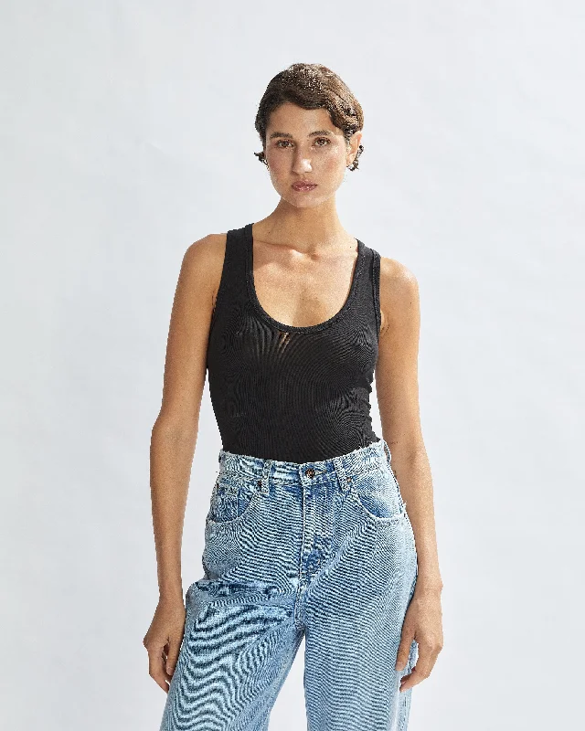 Sophia Tank Black trendy tank top