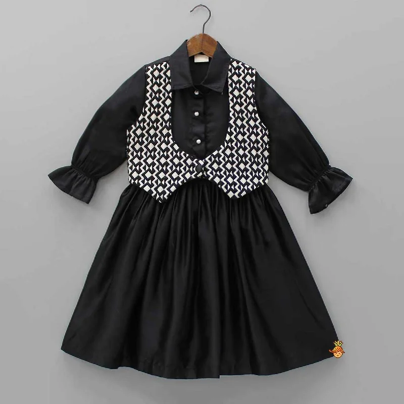 Pre Order: Elegant Black Jacket Style Collar Dress Zip Front Button Front Snap Front