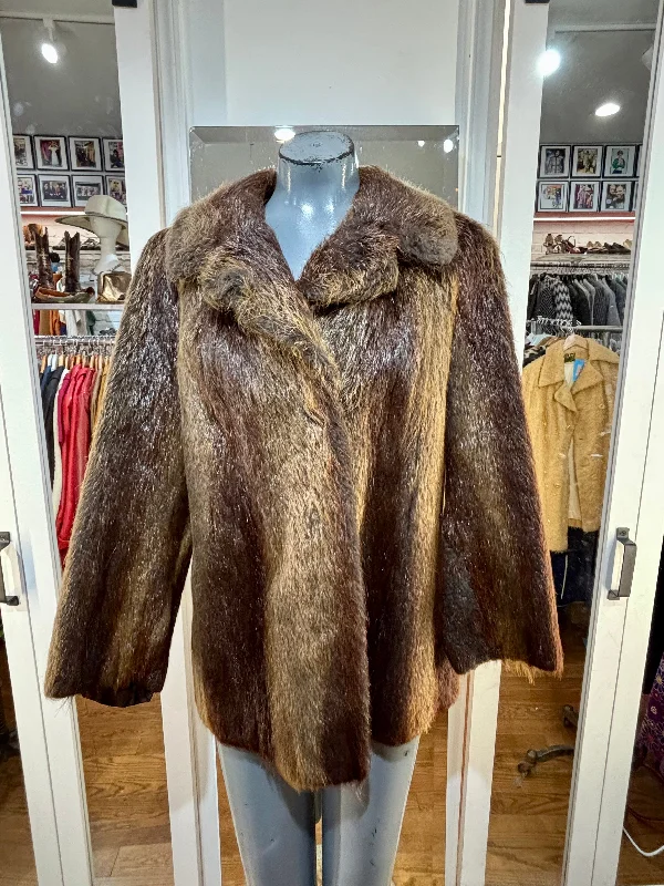 70’s Dark Brown Fur 3/4 Length Coat Welt Pockets Slit Pockets Flap Pockets
