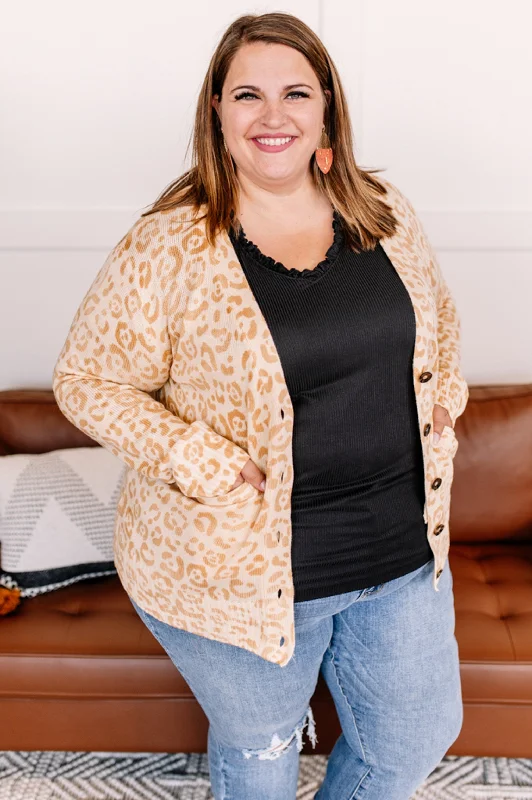*Size L: Take It On The Run Button Front Cardigan Stylish Fashionable Trendy
