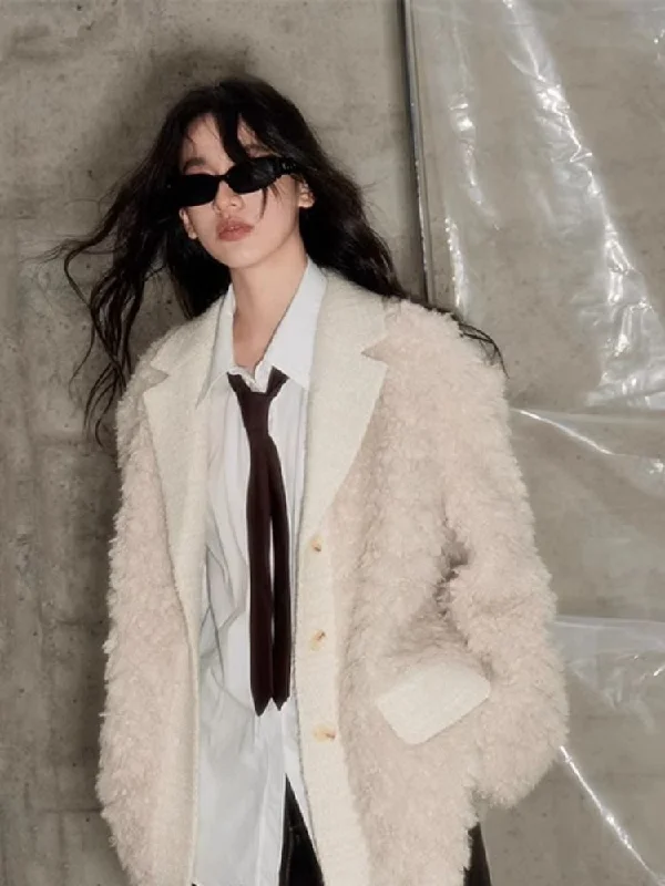 Beige Lambswool Coat【s0000004859】 Asymmetrical Collar Hooded Zippered