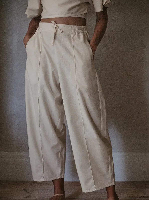 The Artisan Trouser - Women's Trousers practical easy-care