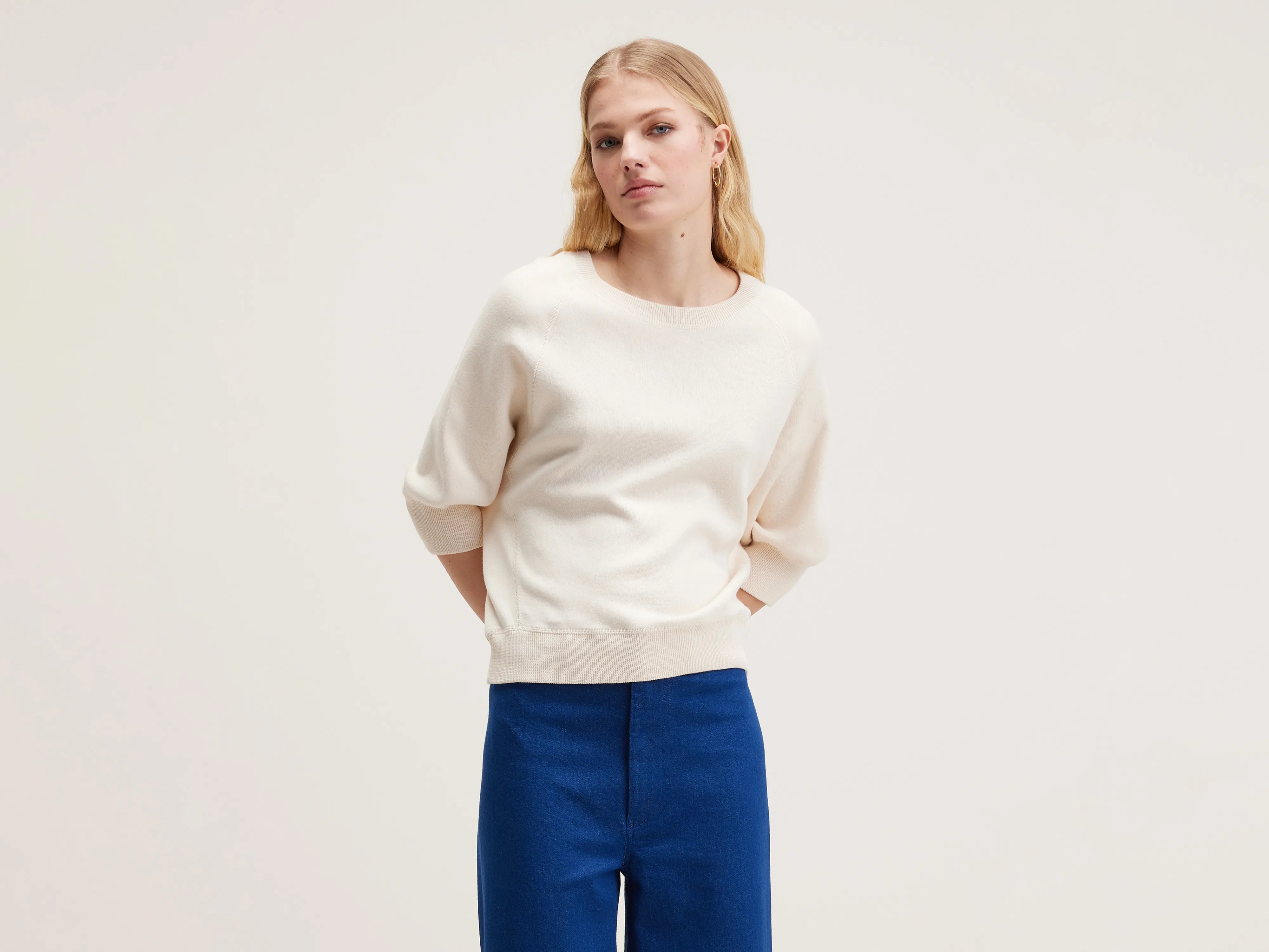 Anglet crew-neck sweater (242 / W / MILKY WAY) Front Pockets Side Pockets Patch Pockets
