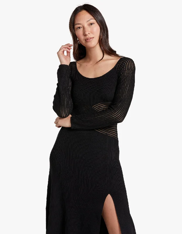 Tilt Knit Dress - Black