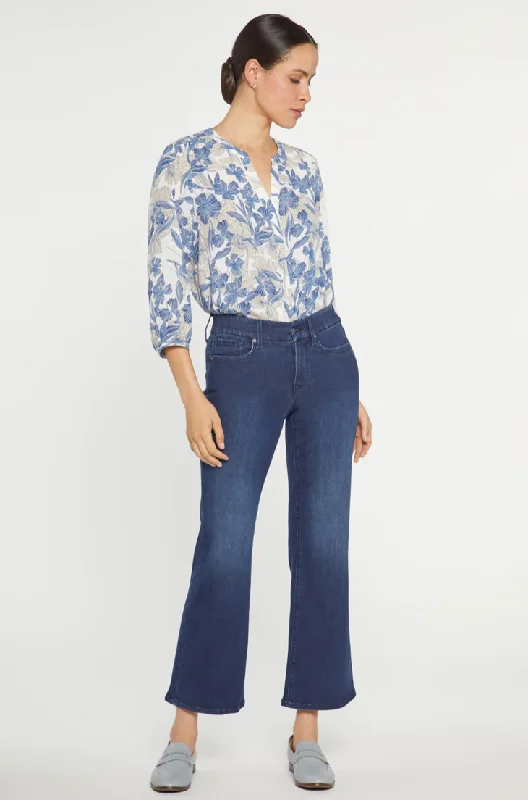 Julia Waist-Match™ Relaxed Flared Jeans