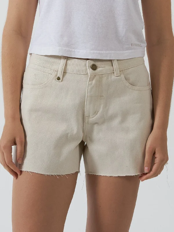 Erica Mid Rise Short - Heritage White